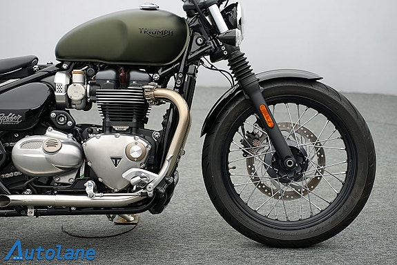 Triumph Bonneville Bobber* Endast 348 mil ! 12 of 28