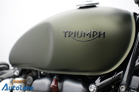 Triumph Bonneville Bobber* Endast 348 mil ! 27 of 28