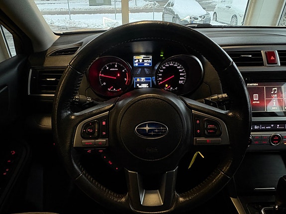 Subaru Outback 12 of 15