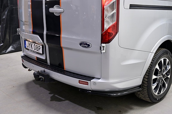 Ford Transit Custom 6 of 16