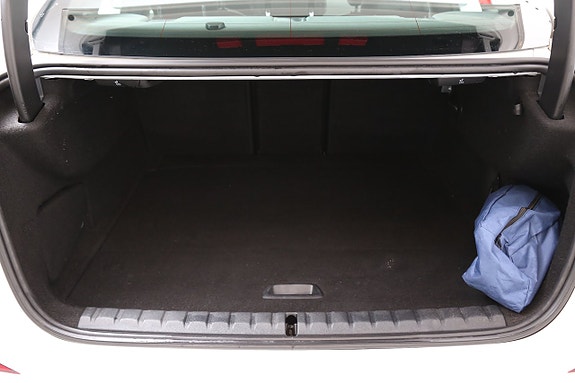 BMW 218 28 of 28