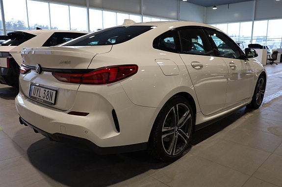 BMW 218 5 of 28