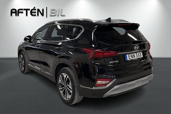 Hyundai Santa Fe 8 of 26