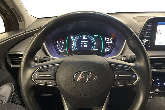Hyundai Santa Fe 12 of 26