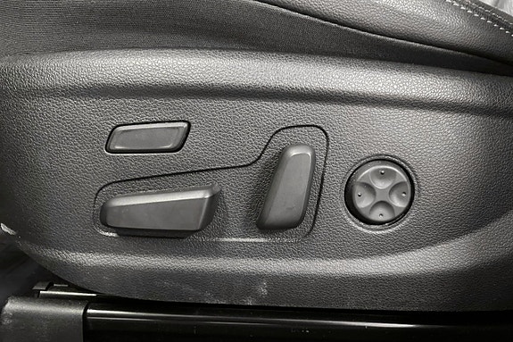 Hyundai Santa Fe 25 of 26