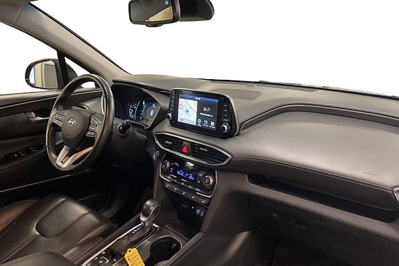 Hyundai Santa Fe 15 of 26