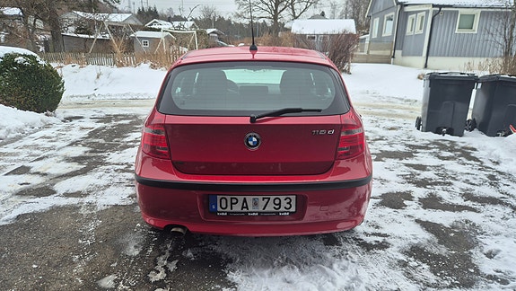 BMW 118d 9 of 23