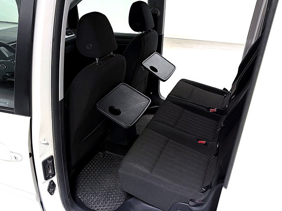 Volkswagen Caddy Maxi 20 of 23