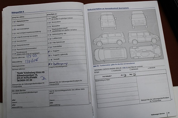 Volkswagen Multivan 27 of 30