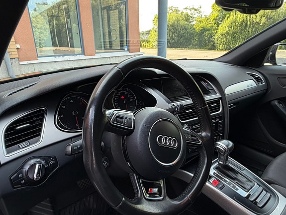 Audi A4 7 of 10
