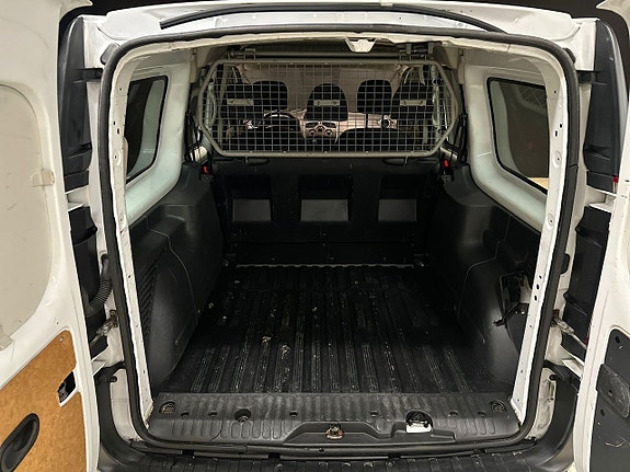 Renault Kangoo Express 8 of 14