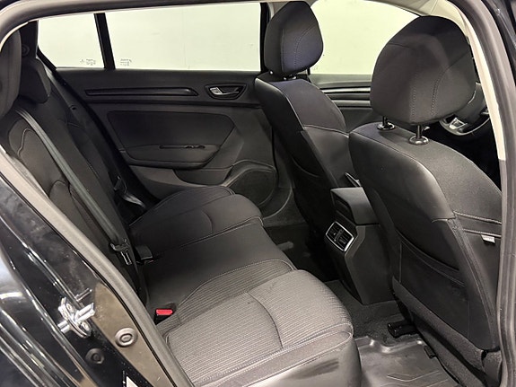 Renault Megane 12 of 19