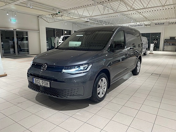 Volkswagen Caddy Maxi 3 of 5