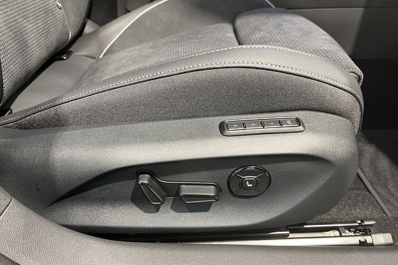 Skoda Superb 19 of 27