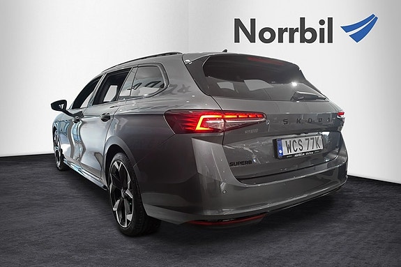 Skoda Superb 5 of 5