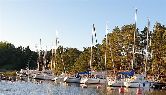 Storholmsvarvet  Stockholms skärgård Värmdö Djurö Vindö - Båtplats. Vinter & Sommarplatser för båtar på Värmdö 2 of 4