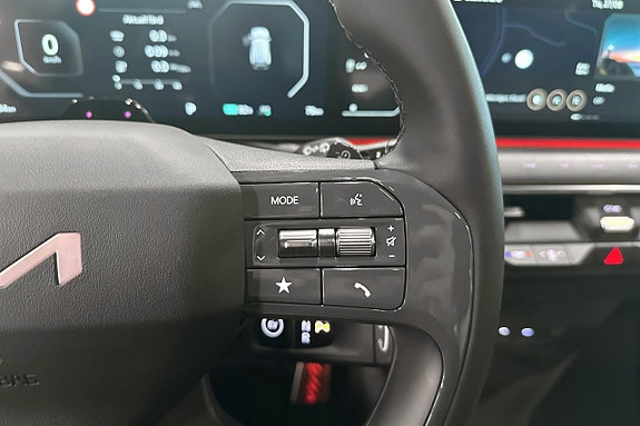 Kia EV9 18 of 23