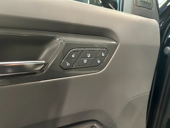 Kia EV9 14 of 23