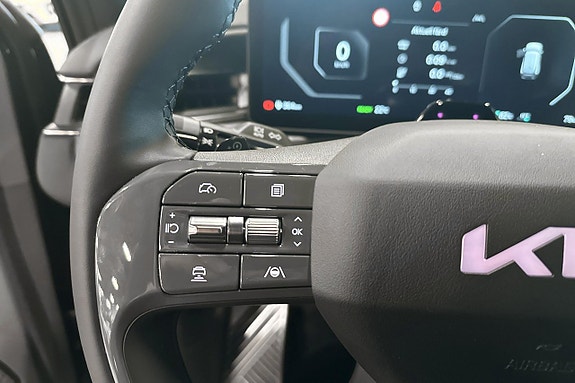 Kia EV9 17 of 23