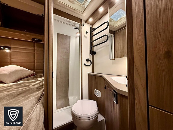Kabe Travel Master Novum X 750 LXL 3 of 14