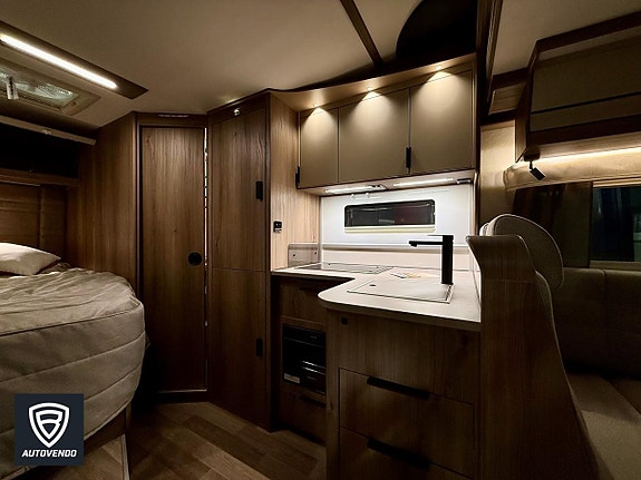 Kabe Travel Master Novum X 750 LXL 5 of 14