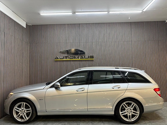 Mercedes-Benz C220 6 of 25