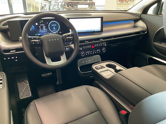 Hyundai Ioniq 9 7 of 29