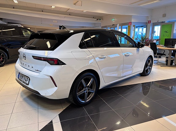 Opel Astra 5 of 5