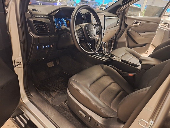 Isuzu D-max 9 of 14