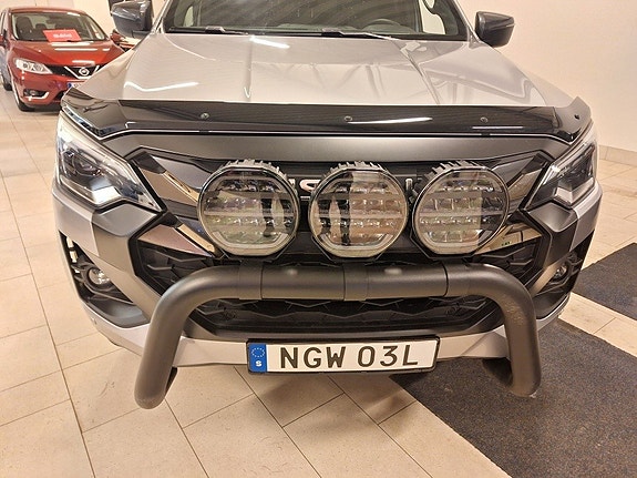 Isuzu D-max 6 of 14