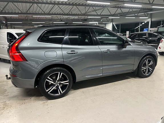 Volvo XC60 8 of 25
