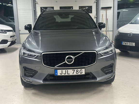 Volvo XC60 2 of 5