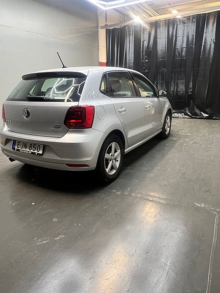 Volkswagen Polo 5 of 5