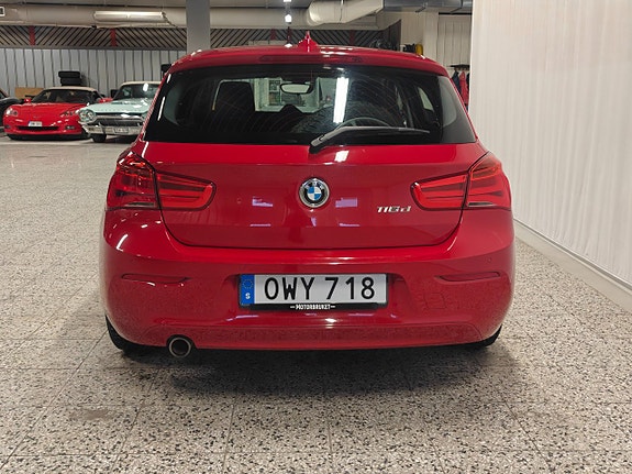 BMW 116d 8 of 13