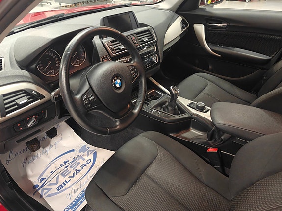 BMW 116d 11 of 13