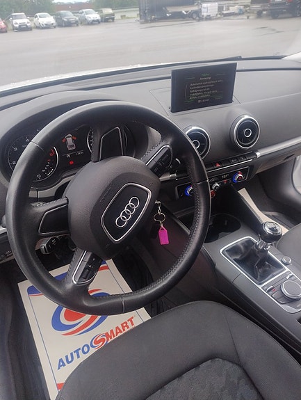 Audi A3 10 of 16