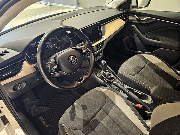 Skoda Scala 10 of 27