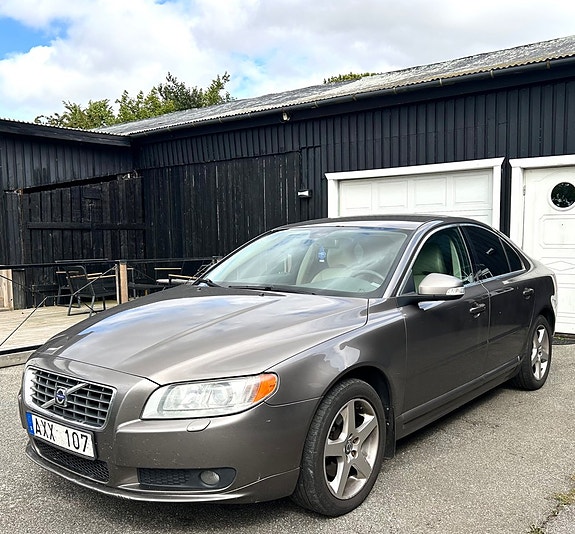 Volvo S80