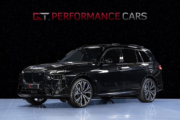 BMW X7 3 of 5
