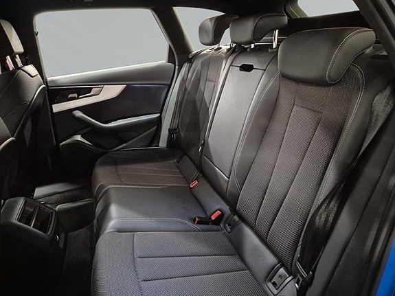 Audi A4 5 of 13