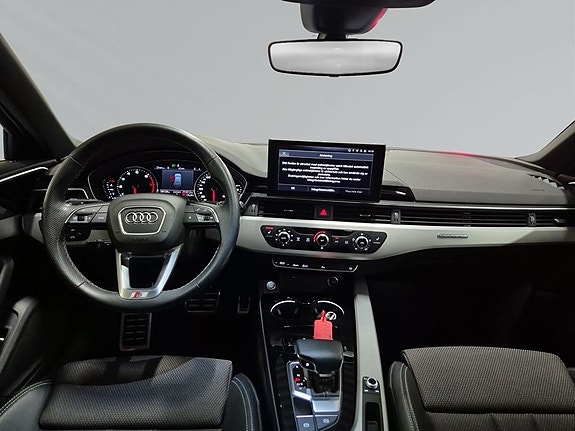 Audi A4 7 of 13