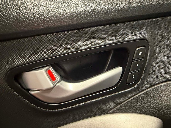 Hyundai Grand Santa Fe 19 of 19