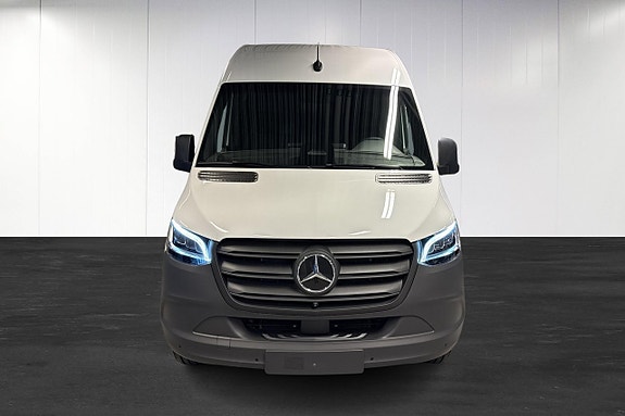 Mercedes-Benz Sprinter 411 7 of 19