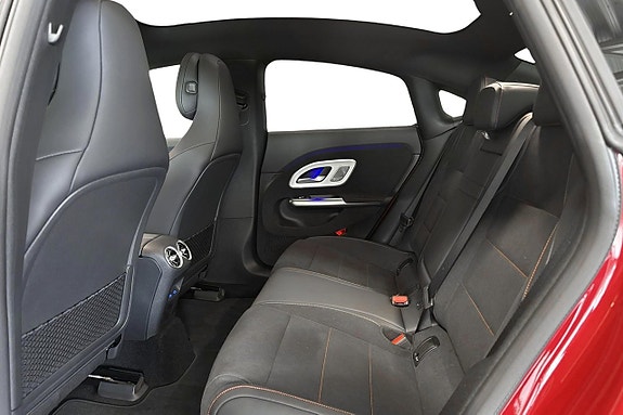 Mercedes-Benz CLA250+ 14 of 23