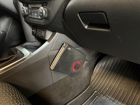 Toyota Auris 14 of 15