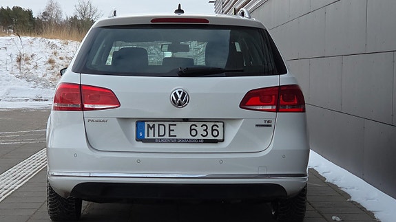 Volkswagen Passat 5 of 5