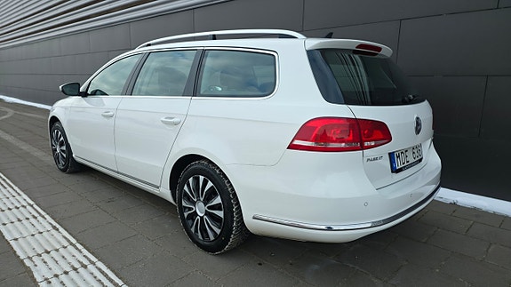 Volkswagen Passat 3 of 5