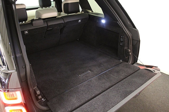 Land Rover Range Rover 17 of 27