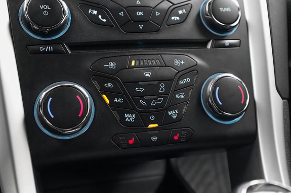 Ford Mondeo 17 of 22