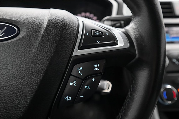 Ford Mondeo 15 of 22